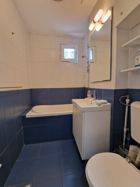 Titan, strada Firidei, langa Scoala Labis, la 5 min. metrou si parc IOR,