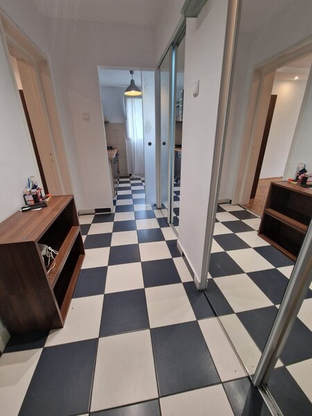 Titan, strada Firidei, langa Scoala Labis, la 5 min. metrou si parc IOR,